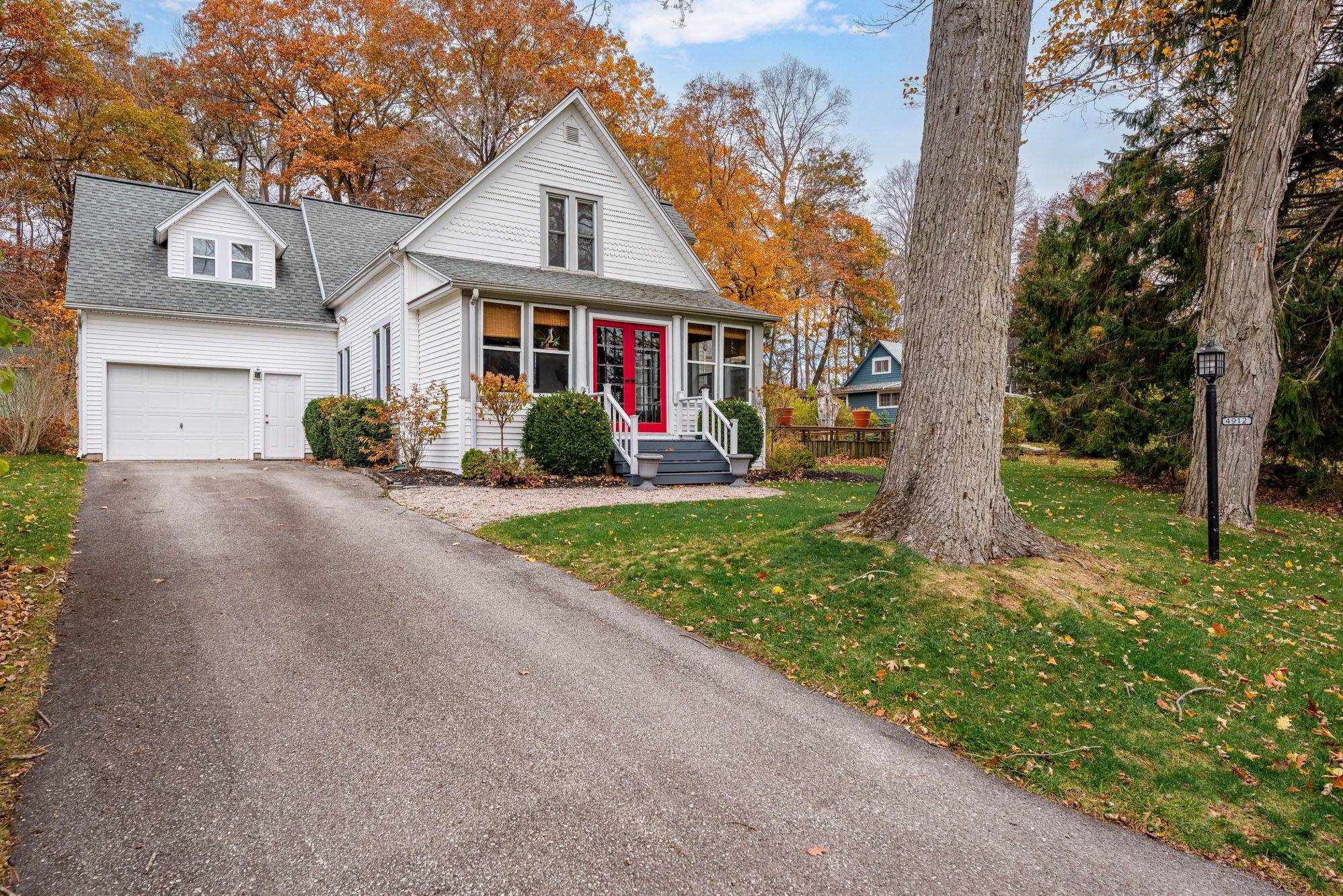 Fort Erie, ON L0S 1N0,4912 Brown RD