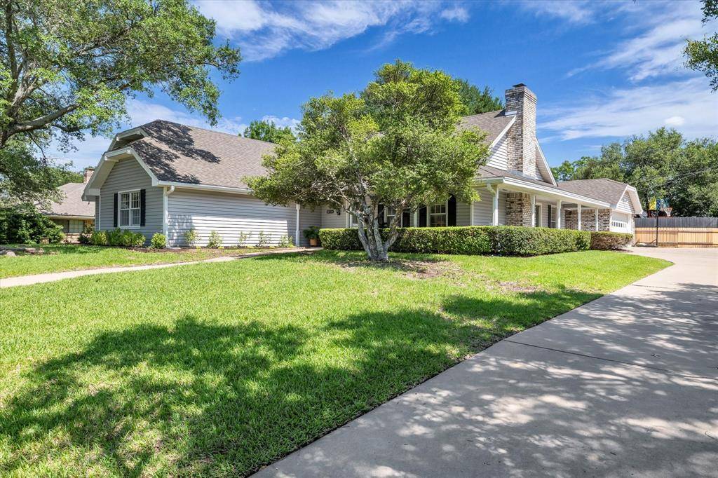 Woodway, TX 76712,13734 Riverview Drive