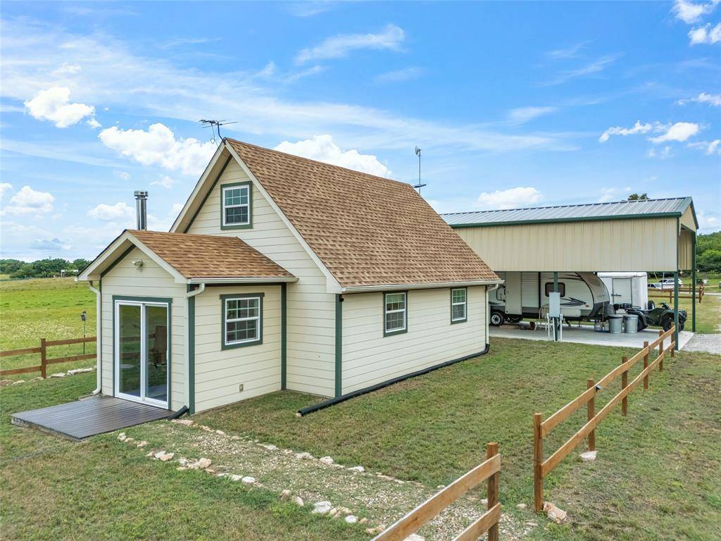 Alvord, TX 76225,1185 County Road 1590