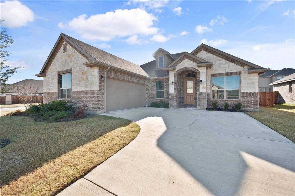 Grand Prairie, TX 76065,3703 Twin Pines Drive