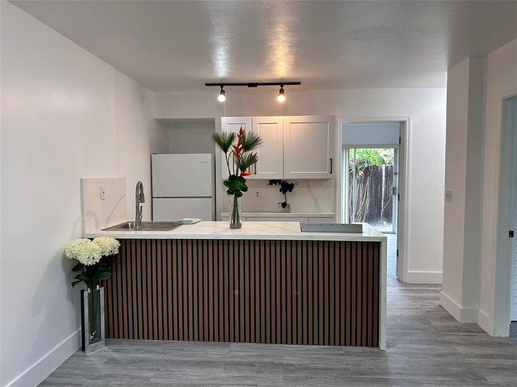 Hollywood, FL 33020,315 N 24th Ave