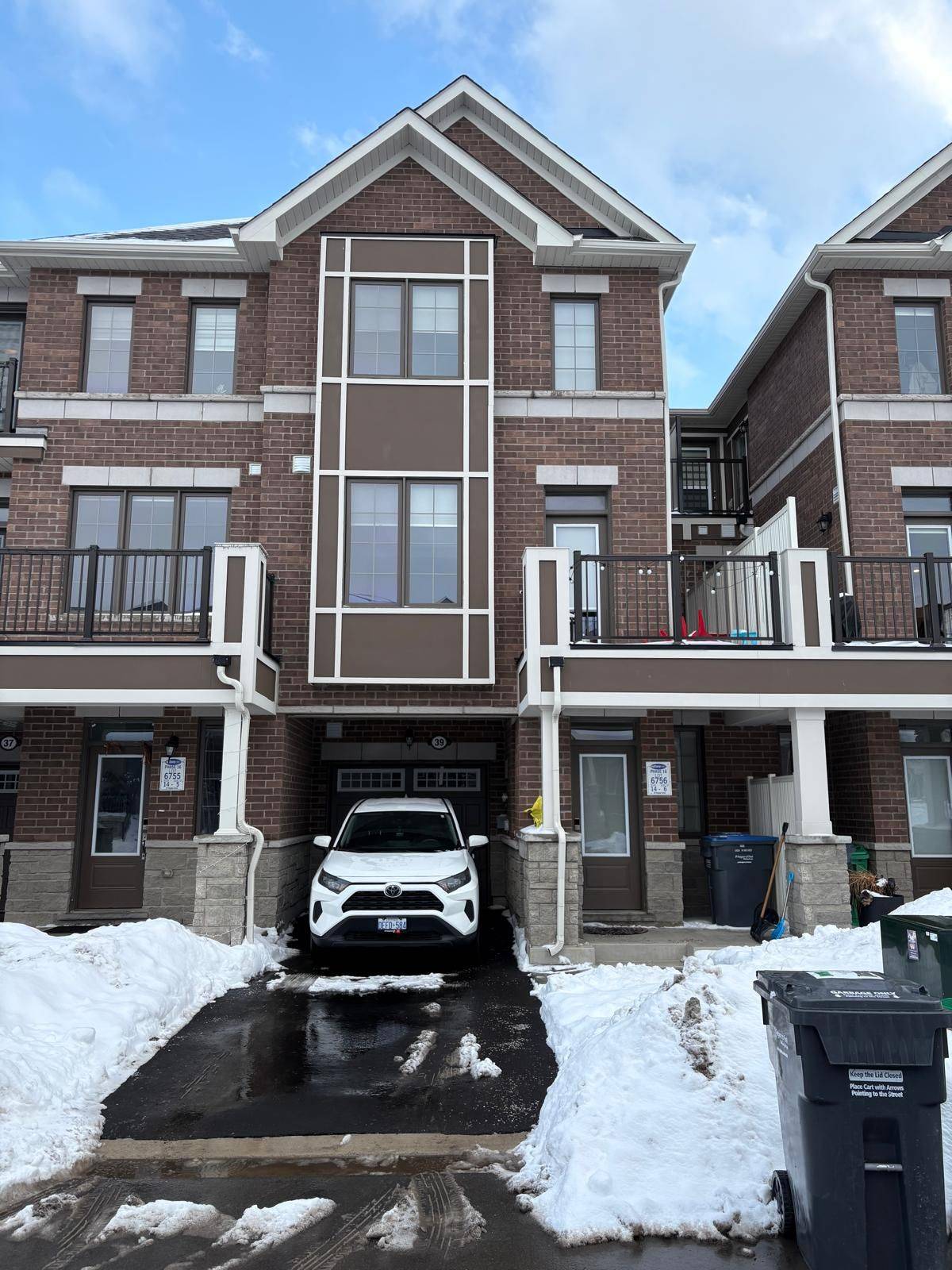 Brampton, ON L7A 5K6,39 Keppel CIR