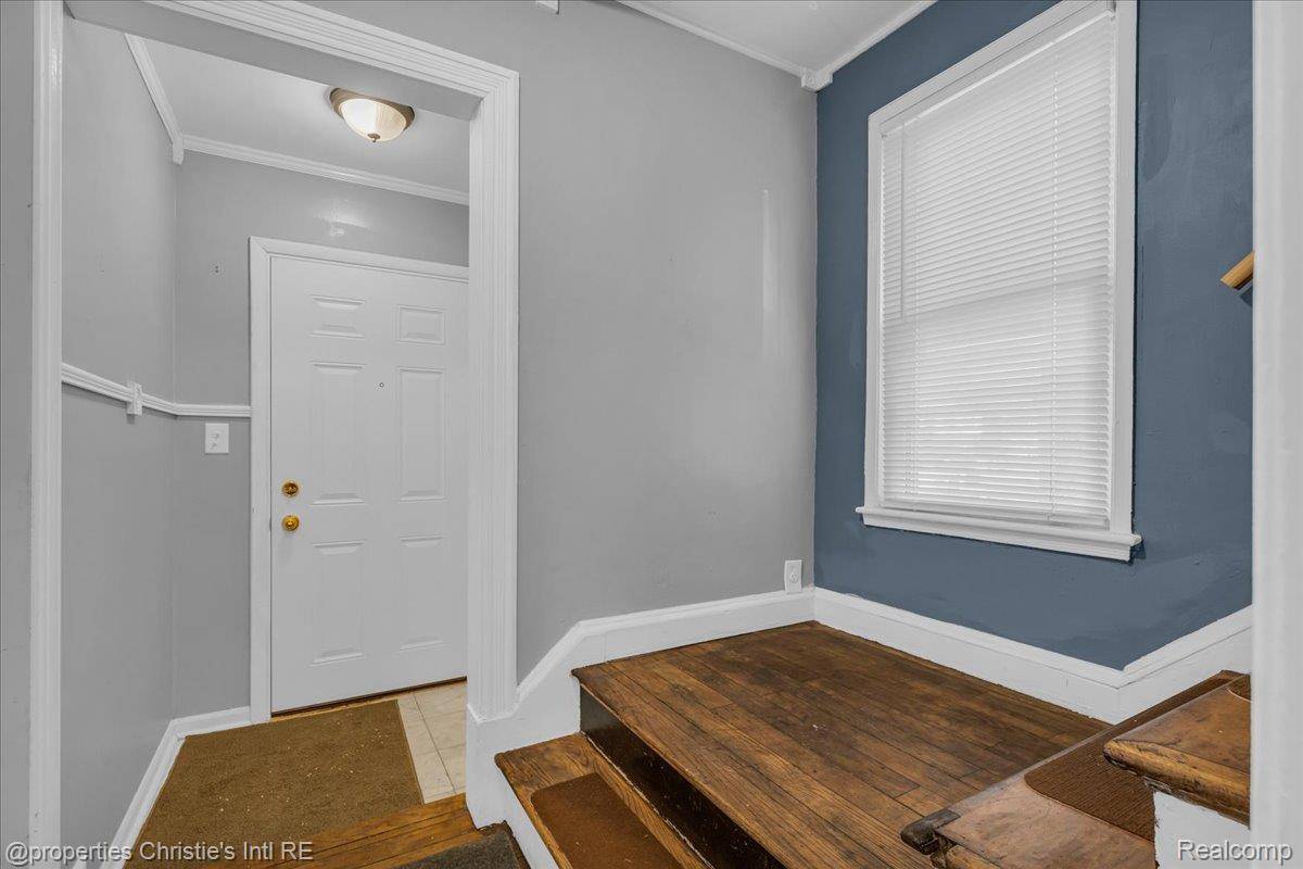 Detroit, MI 48223,15751 Vaughan ST