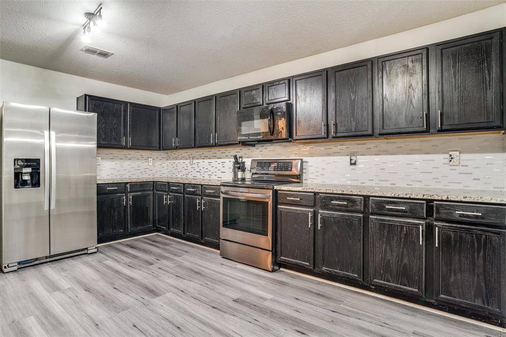 Anna, TX 75409,1130 Annie Oakley Drive