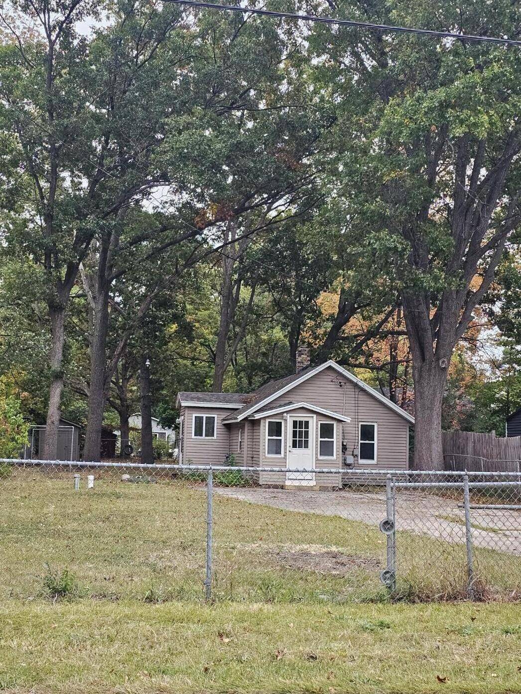 Norton Shores, MI 49444,2748 Valk ST