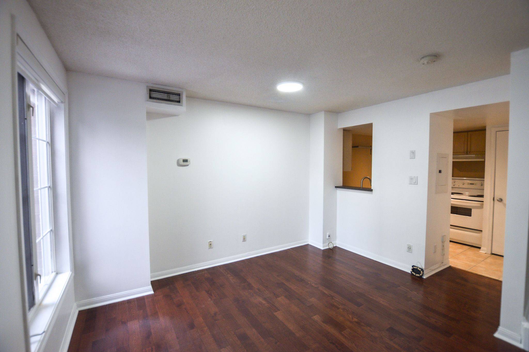 Toronto C01, ON M6K 3N4,70 Douro ST #113