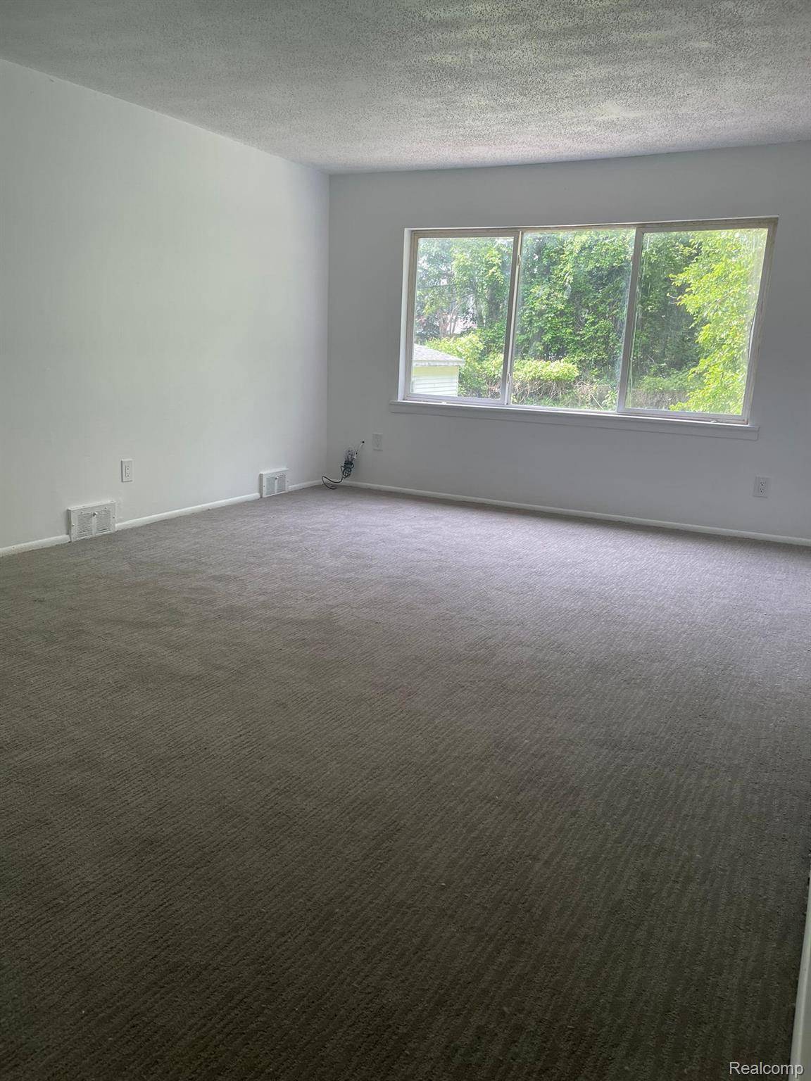 Livonia, MI 48154,14625 Bainbridge ST