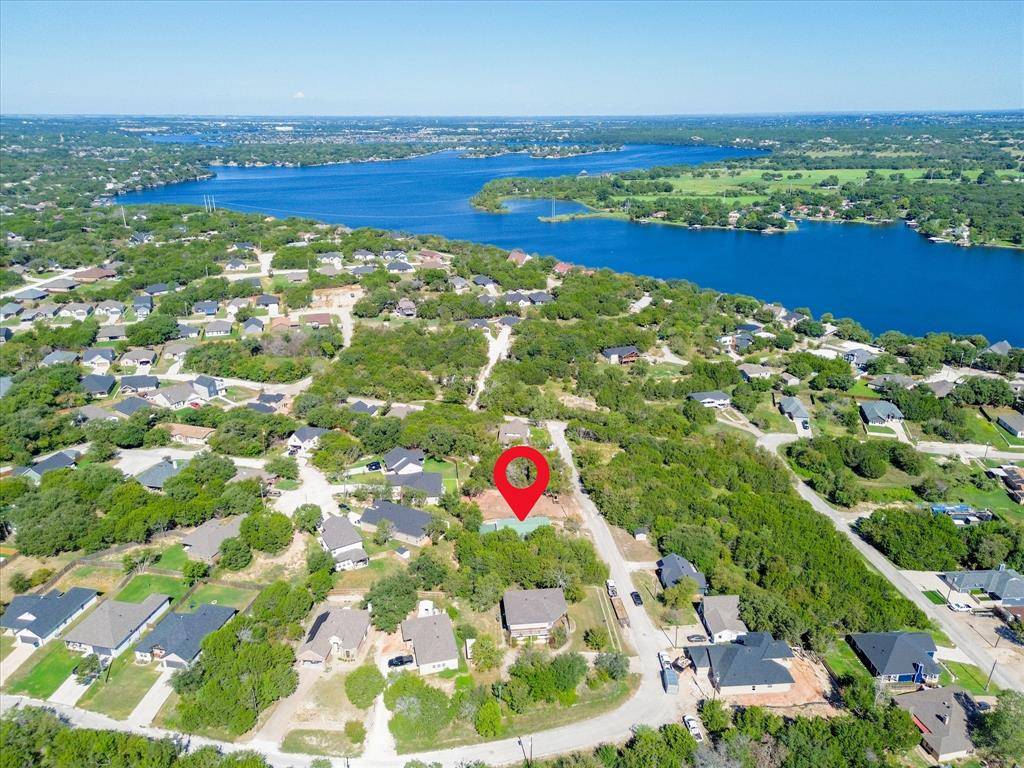 Granbury, TX 76048,2712 Austin Drive