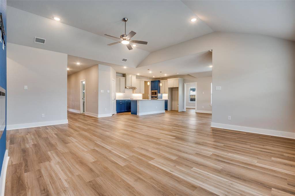 Waxahachie, TX 75165,237 Four Roses Drive