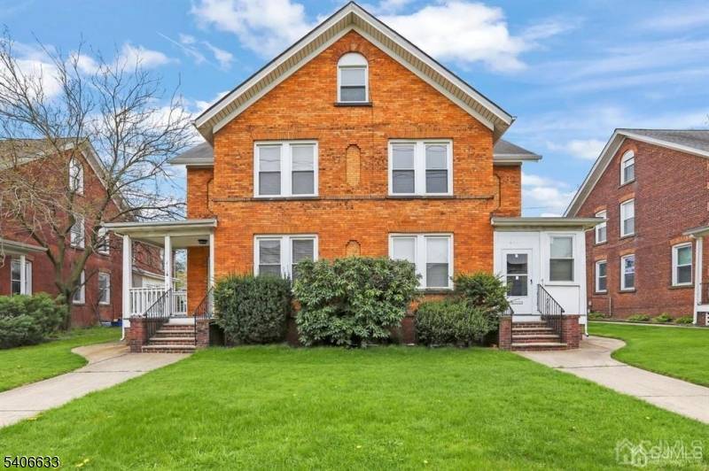 Sayreville Boro, NJ 08872,414 Main St