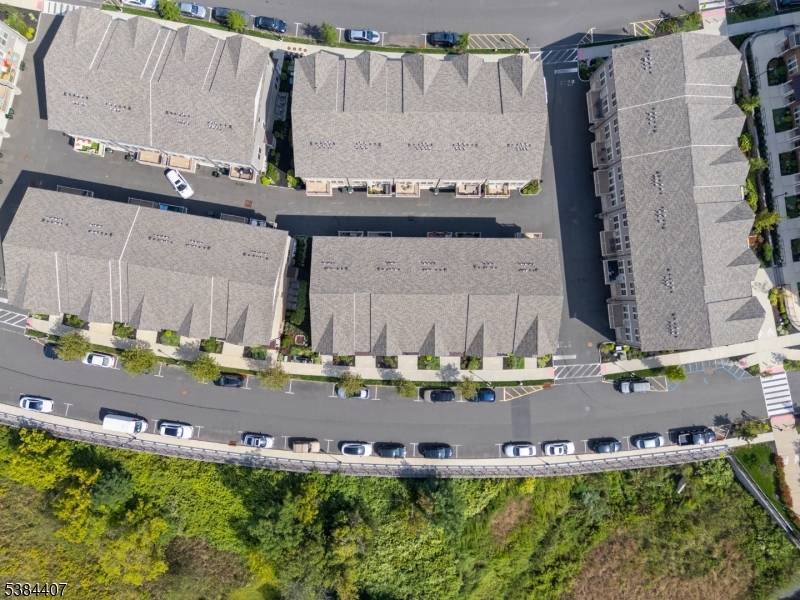 Somerville Boro, NJ 08876,31 S Davenport St