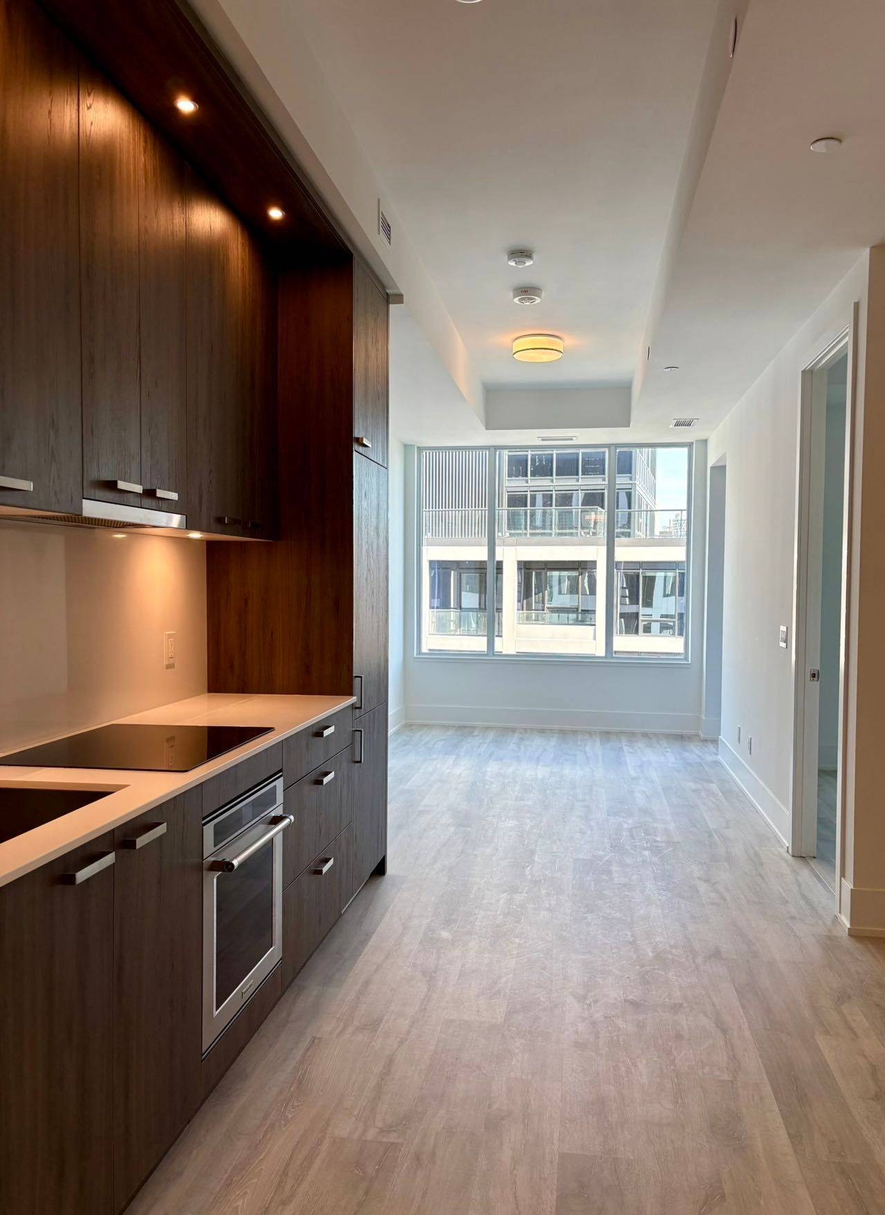 Toronto C01, ON M5T 2N1,115 Denison AVE #PH02