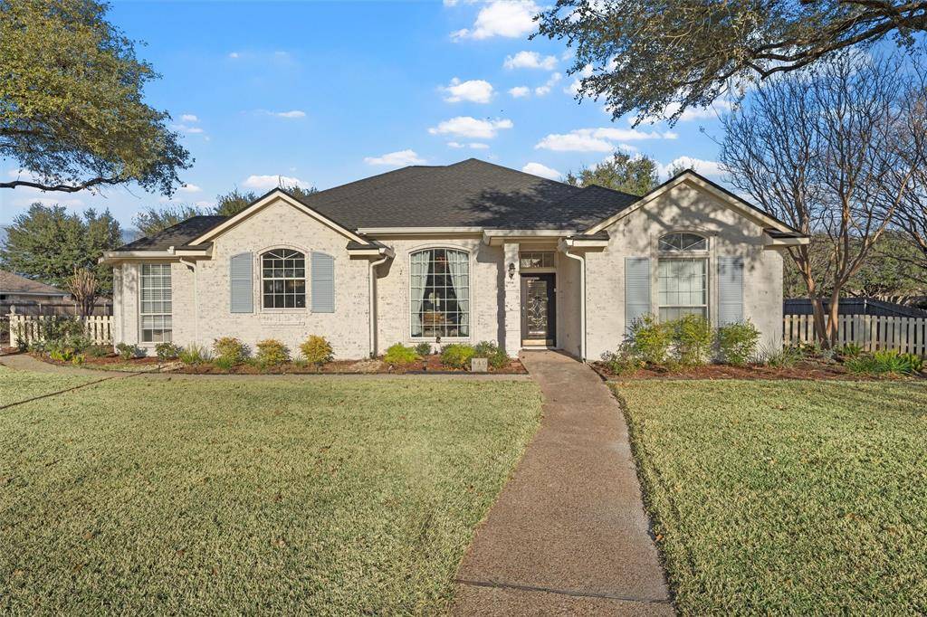 Mcgregor, TX 76657,840 Country Lane Drive