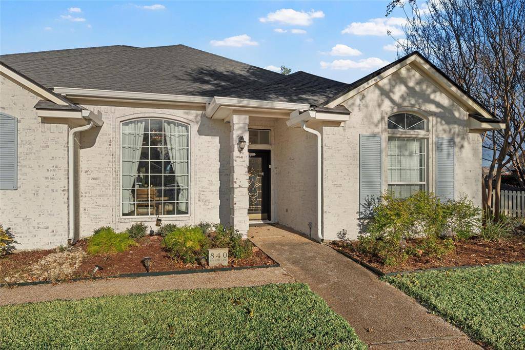 Mcgregor, TX 76657,840 Country Lane Drive