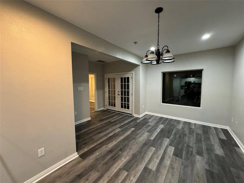 Arlington, TX 76012,907 WALTERS Lane