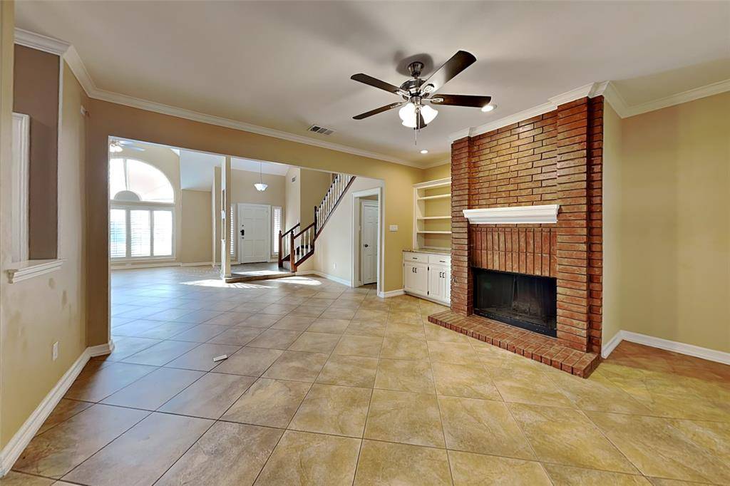 Grapevine, TX 76051,2148 Steeplewood Drive