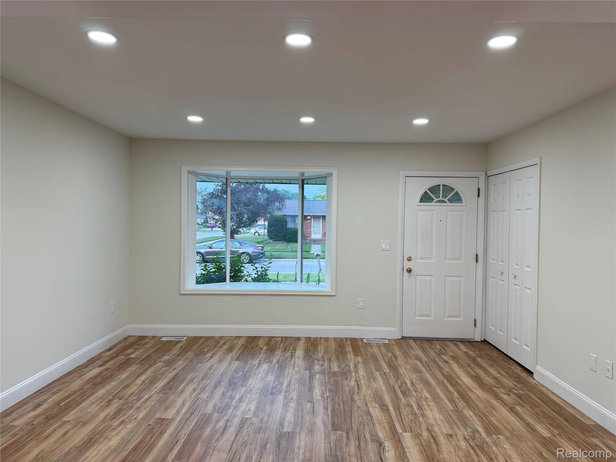 Clinton Township, MI 48038,42113 CLAYTON ST