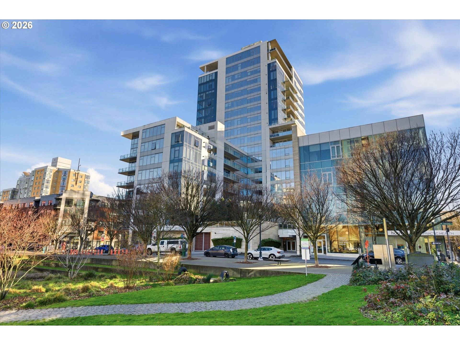 Portland, OR 97209,1001 NW LOVEJOY ST #208