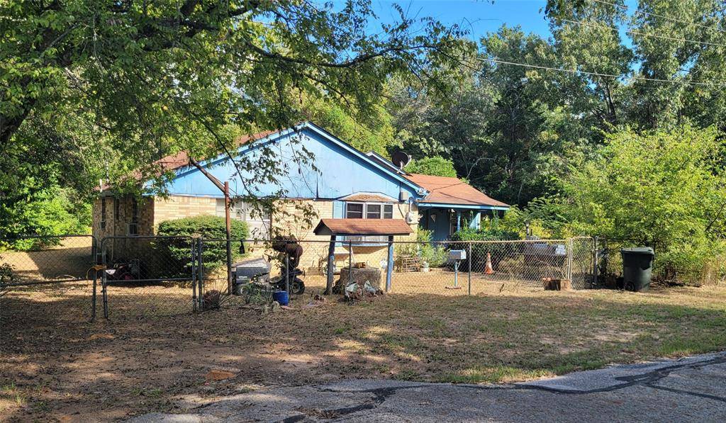 Tyler, TX 75701,2712 Flint Street