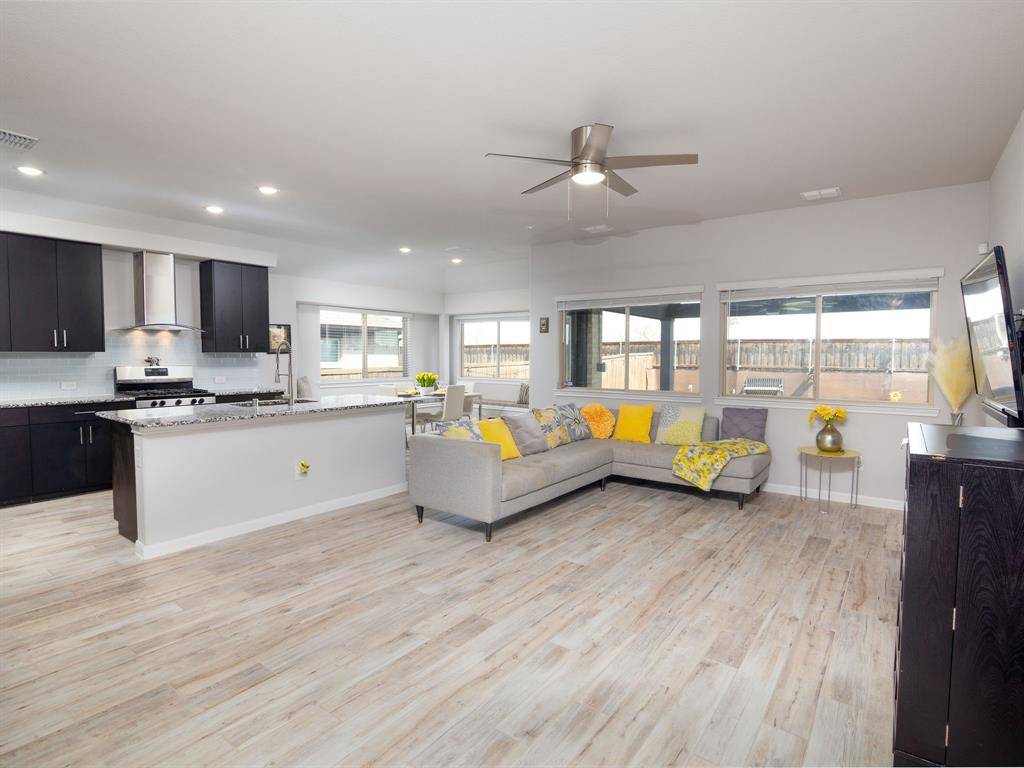 Aubrey, TX 76227,3300 Adobe Vista