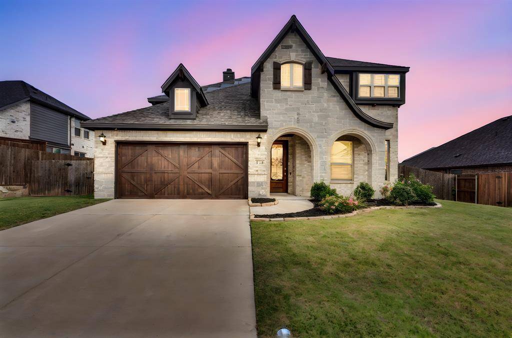 Waxahachie, TX 75165,174 Half Moon Drive