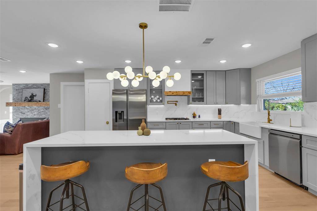 Dallas, TX 75230,11107 Hillcrest Road