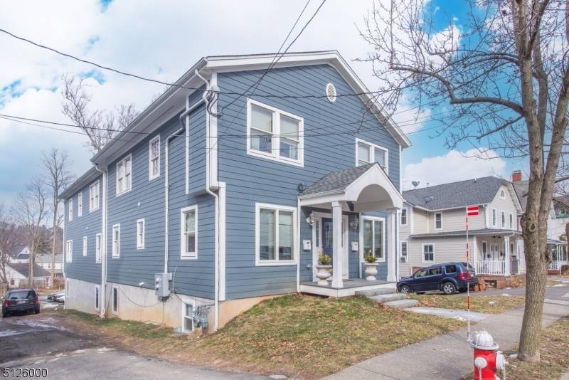 Morristown Town, NJ 07960,21 Phoenix Ave #A