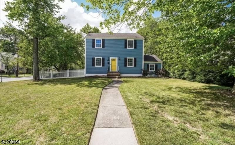 Livingston Twp., NJ 07039,480 S Livingston Ave