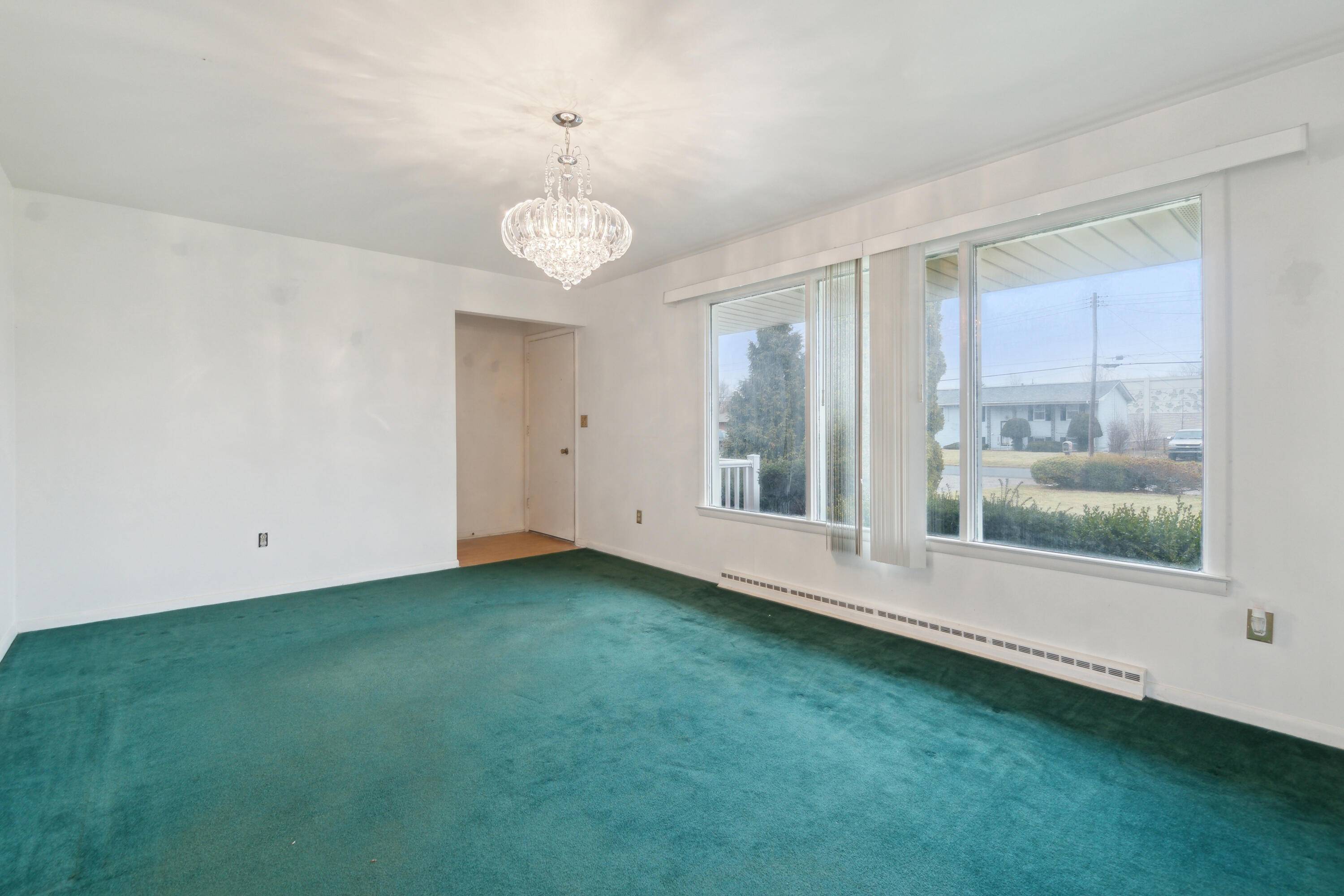 Saginaw, MI 48601,3172 Mysylvia DR