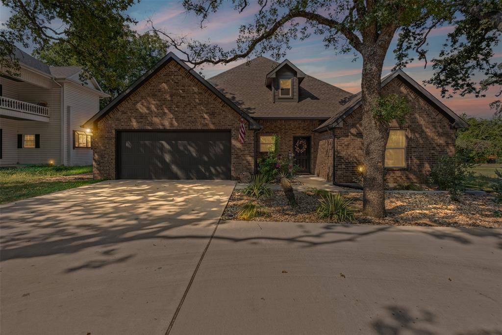 Springtown, TX 76082,204 W 5th Street