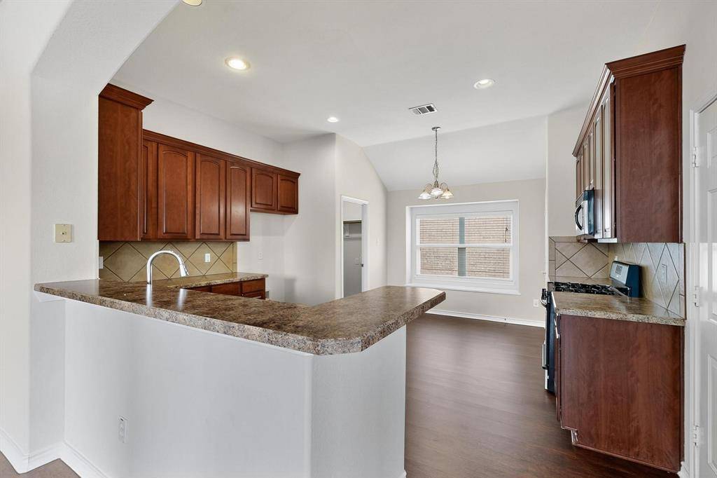 Allen, TX 75002,1622 Summerfield Drive