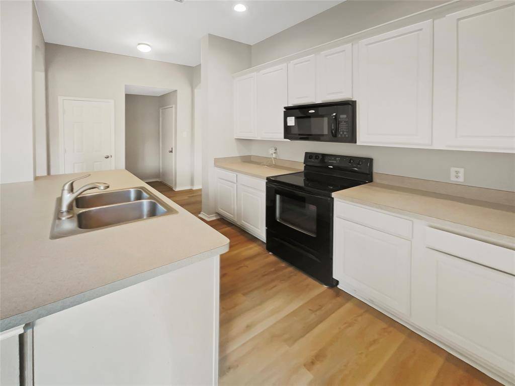 Little Elm, TX 75068,720 Lake Grove Drive