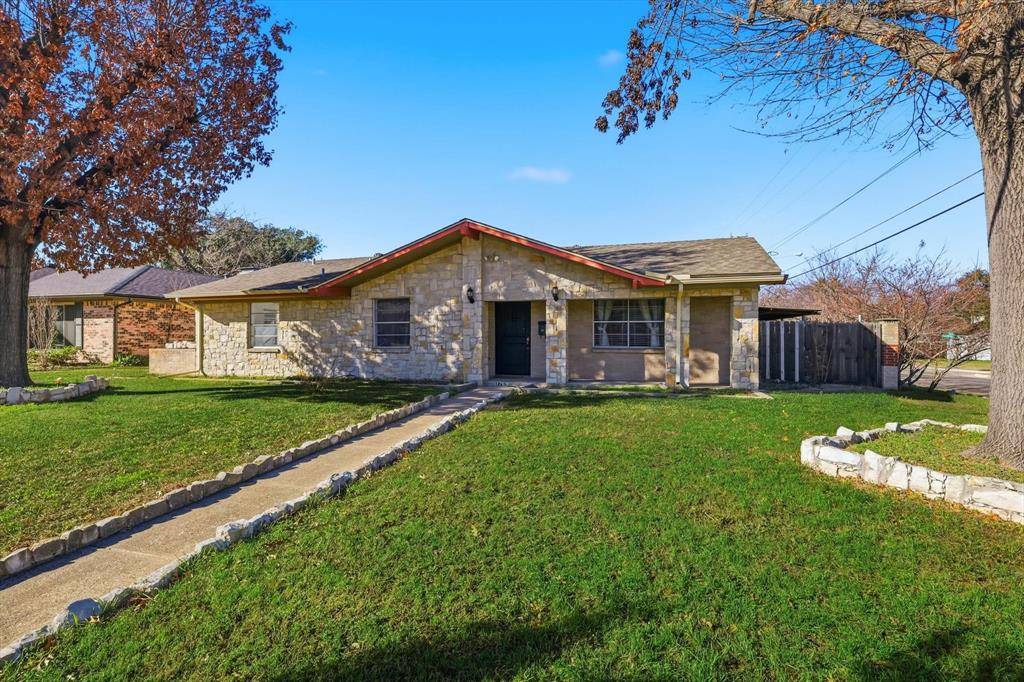 Dallas, TX 75228,1769 Mapleton Drive