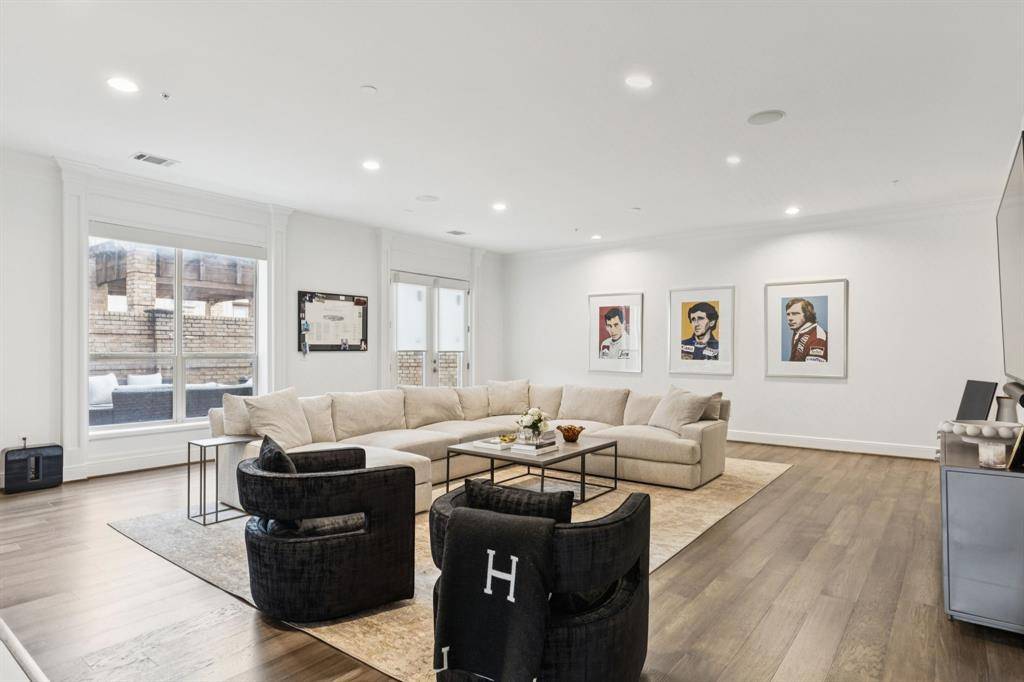 Dallas, TX 75225,6605 Bandera Avenue #1D