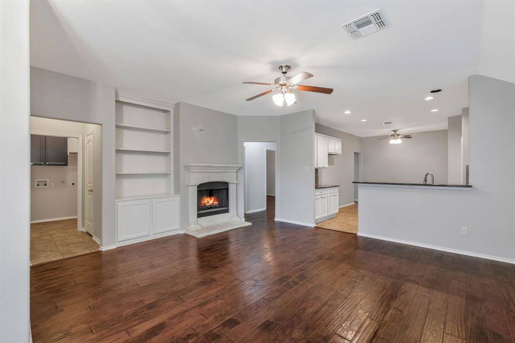 Mckinney, TX 75071,308 Black Bear Drive