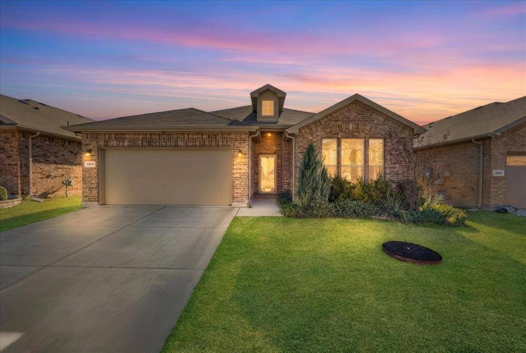 Fort Worth, TX 76247,804 Greenford Manor