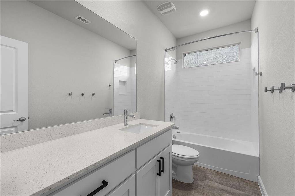 Fort Worth, TX 76247,804 Greenford Manor