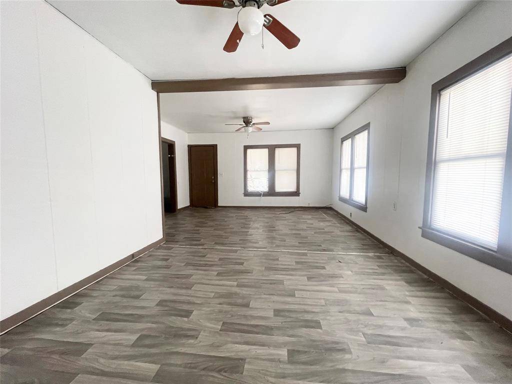 Paris, TX 75460,863 4th Street SW