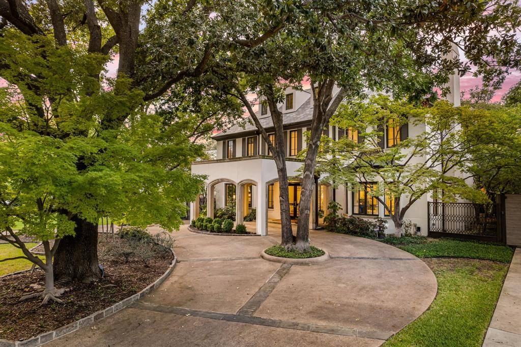 Dallas, TX 75209,5349 Drane Drive