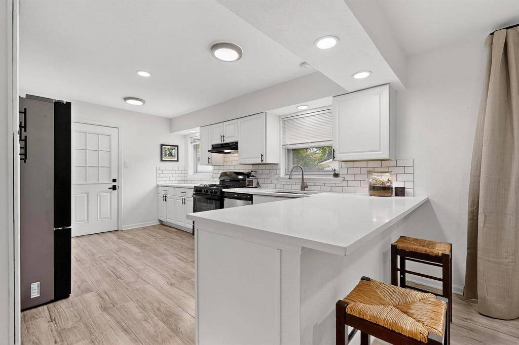 Dallas, TX 75228,10834 Cassandra Way