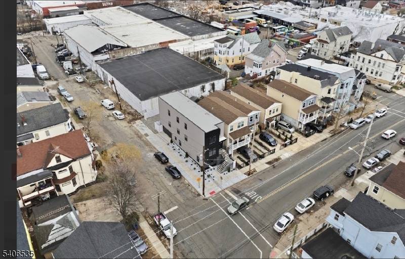 Paterson City, NJ 07524,57 Rosa Park blvd #2