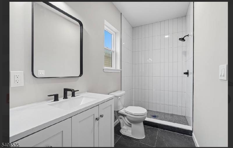 Paterson City, NJ 07524,57 Rosa Park blvd #2