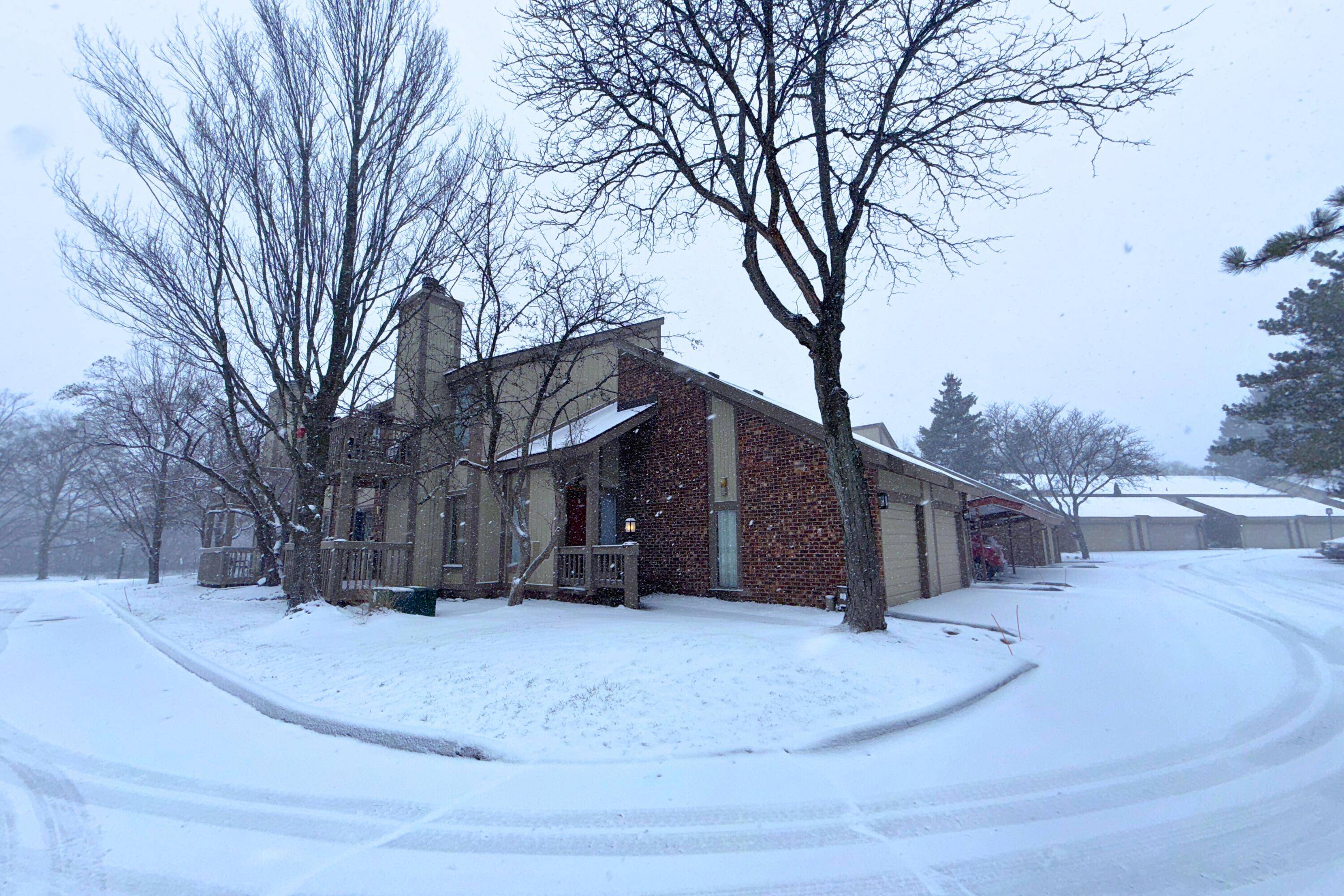 West Bloomfield, MI 48322,7361 Radcliff DR