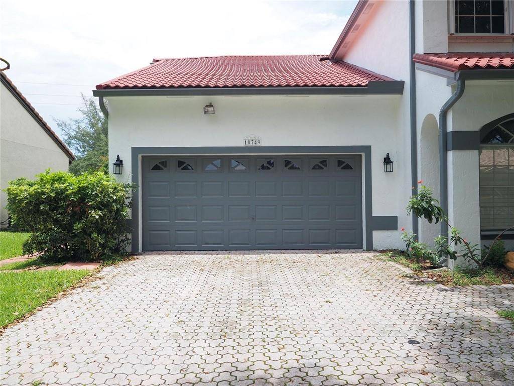 Cooper City, FL 33026,10749 Nashville Dr