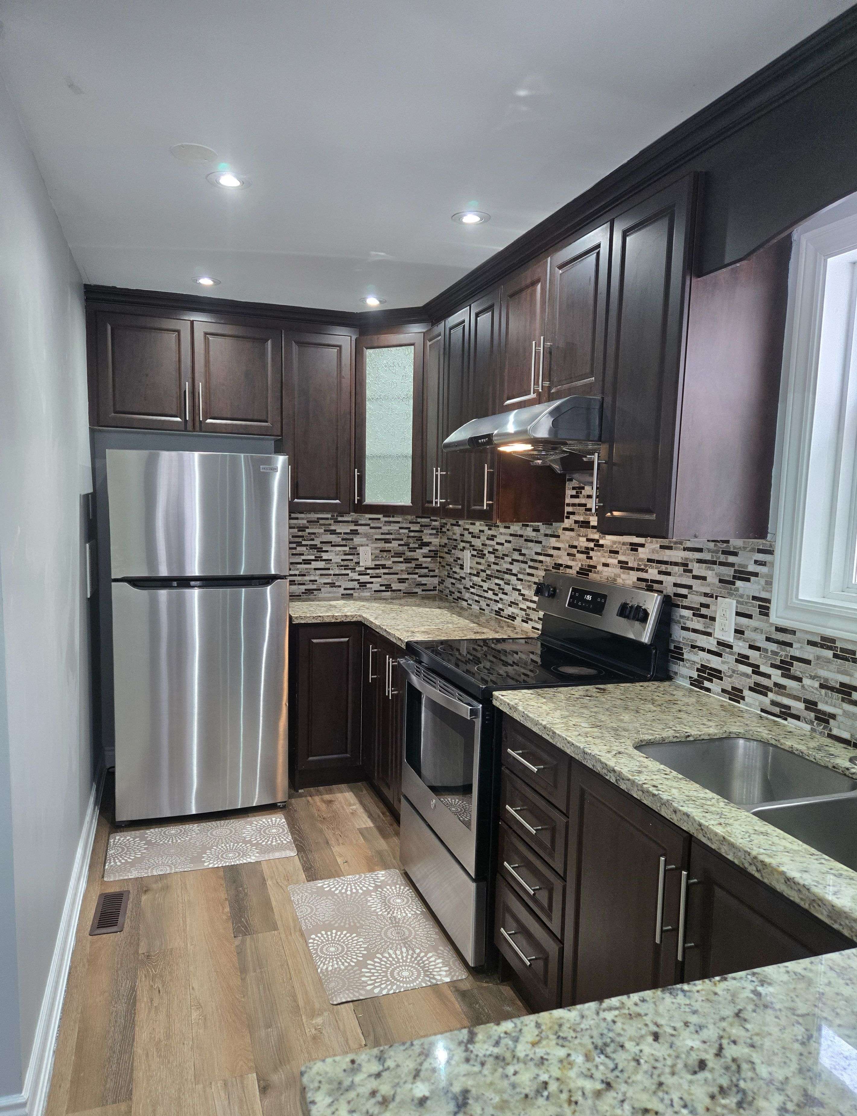 Brampton, ON L6V 2E2,59 Reigate AVE