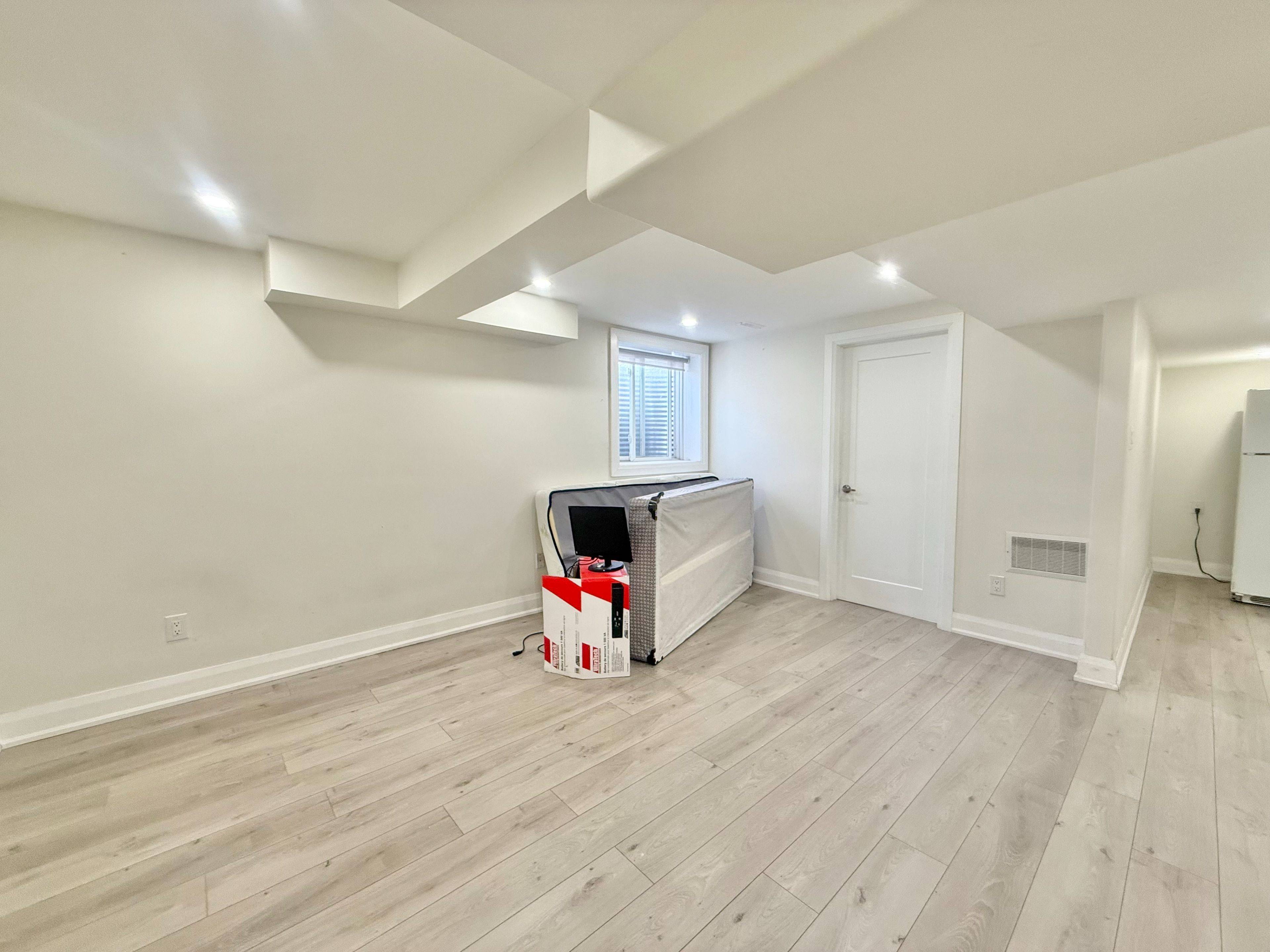 Brampton, ON L6P 1L1,76 Maldives CRES #2