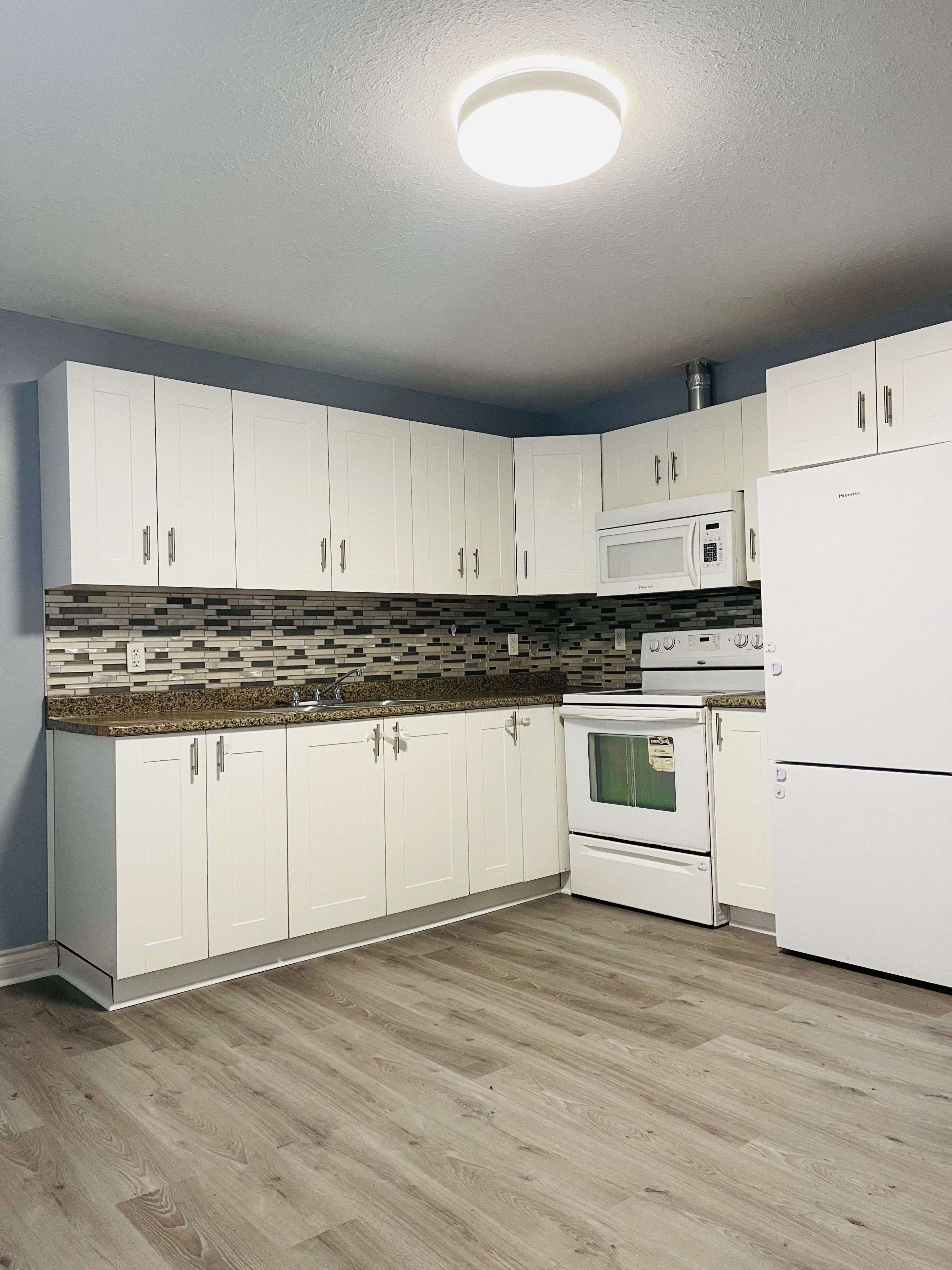 Brantford, ON N3S 1T1,85 Emilie ST #1