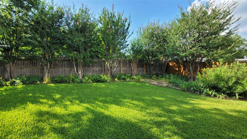 Dallas, TX 75249,10207 Sweet Gum Street