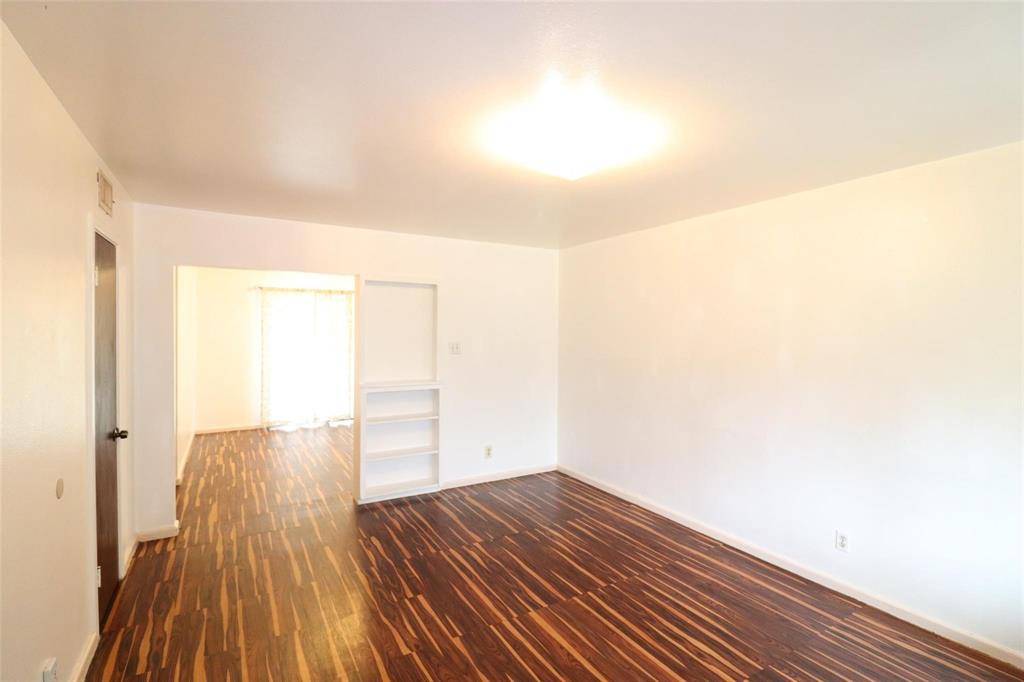 Dallas, TX 75228,9107 Rustown Drive