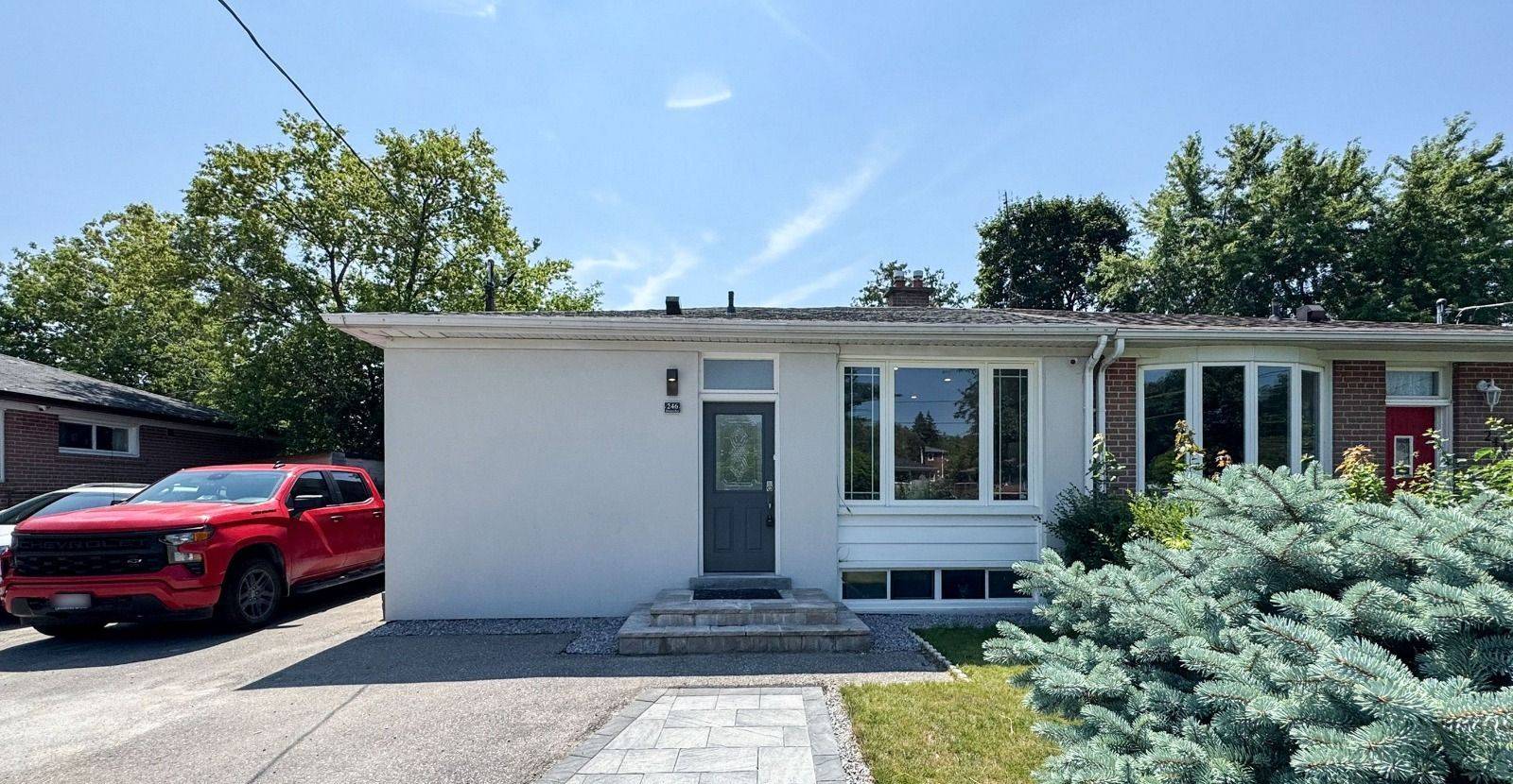 Richmond Hill, ON L4C 2X7,246 Beechy DR